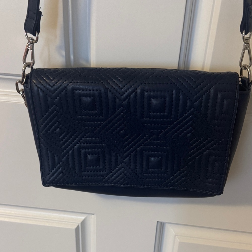Chic Navy Crossbody Bag